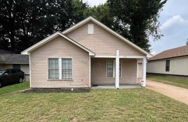 4534 Villagreen Drive Gallery 1