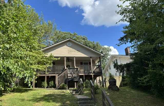 126 East Columbia Avenue photos photos