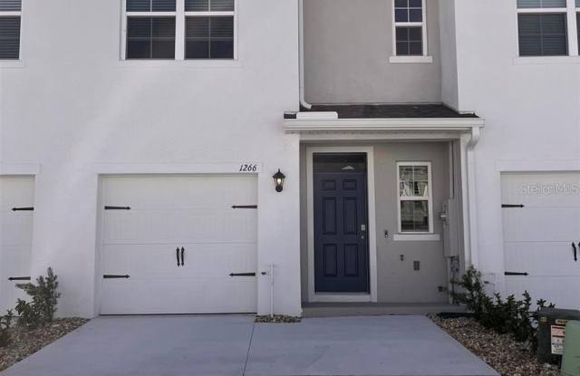 1266 BALSAM DRIVE photos photos