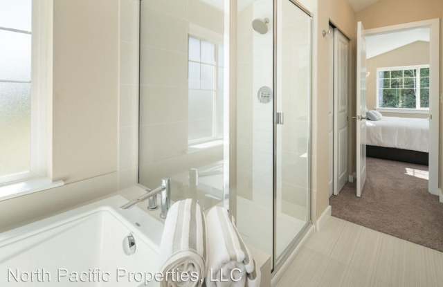 2704 S Andover St - 2704 S Andover St, Seattle, WA 98108