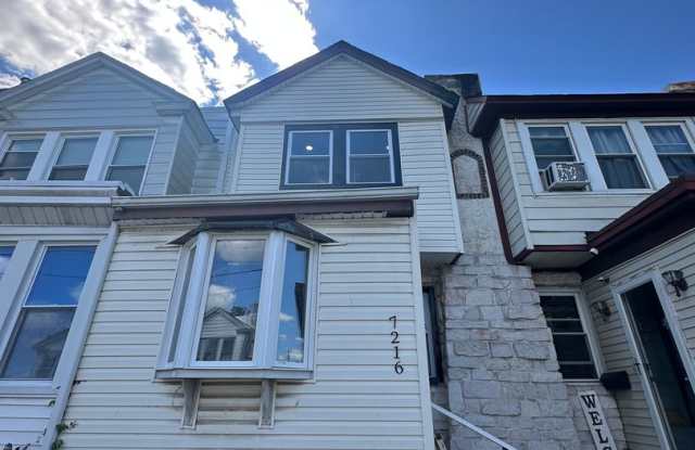 Newly renovated 3 bed/1 bath photos photos