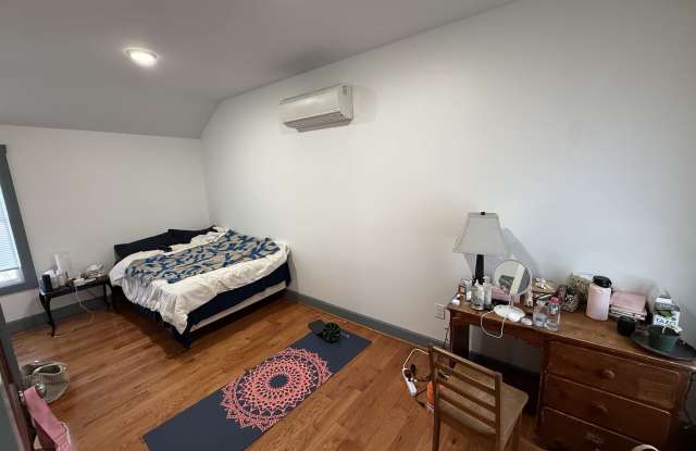 413 South Aurora Street - 1 Gallery 3