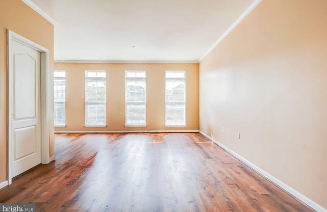 5408 HARTFIELD Avenue Gallery 4