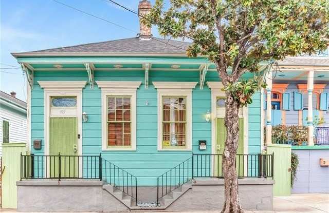 923 PORT Street - 923 Port Street, New Orleans, LA 70117 923 PORT Street - 923 Port Street, New Orleans, LA 70117