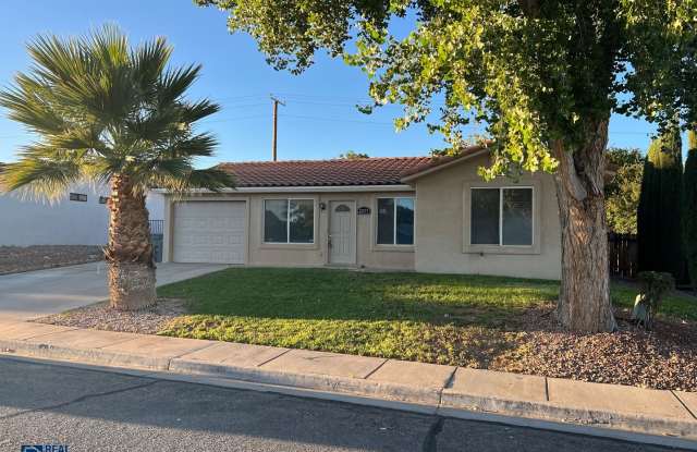 Single Family Home near Pine View photos photos