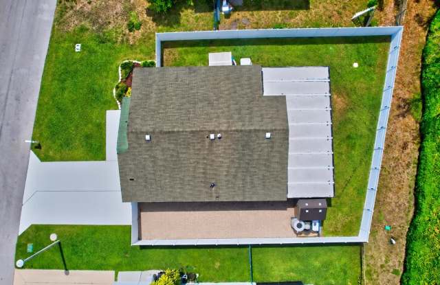 8379 Garden Gate Place Gallery 2