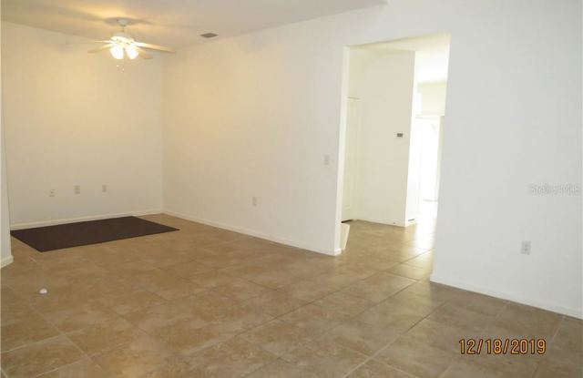 16316 NEWBURY PALMS COURT Gallery 2