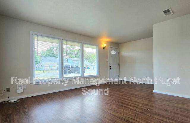 1083 Alder Ave Gallery 3