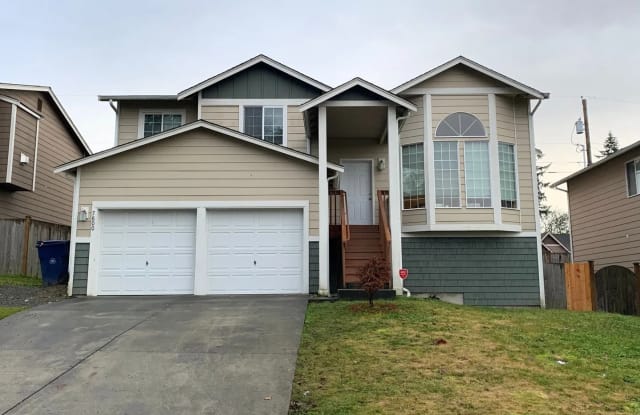 7800 32nd St NE - 7800 32nd Street Northeast, Marysville, WA 98270
