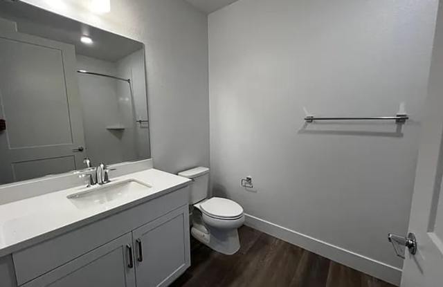 45377 Tom Blalock St # 205 Gallery 4