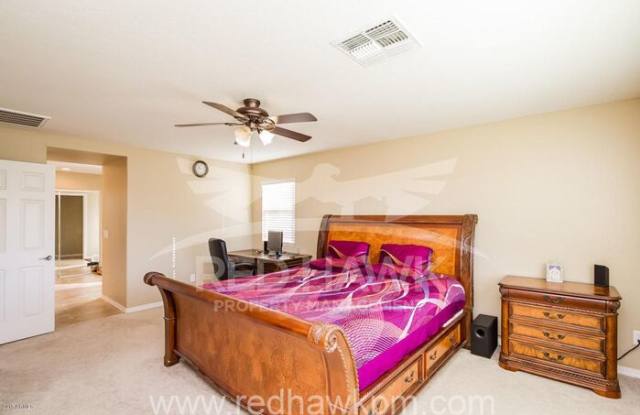 2573 Ironside Court Gallery 3