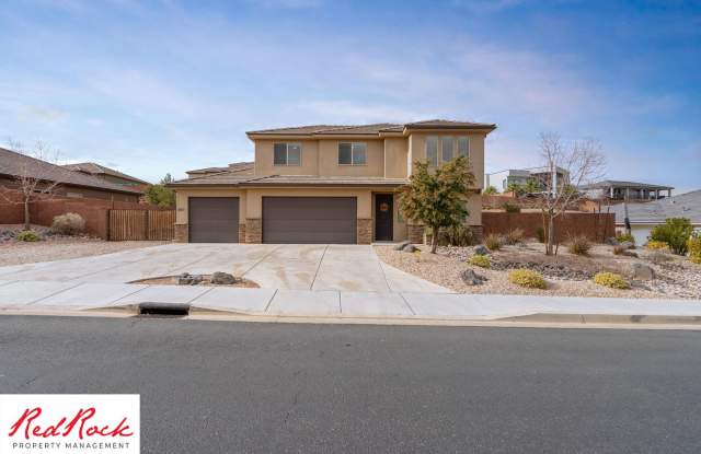 4 Bedroom Spacious St. George Home with Large Backyard - 6102 Rimrunner Drive, St. George, UT 84790