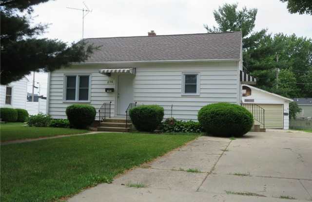 2 bedroom, 1 bath house in Waterloo photos photos