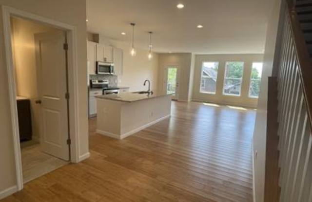 333 Volkert Street photos photos