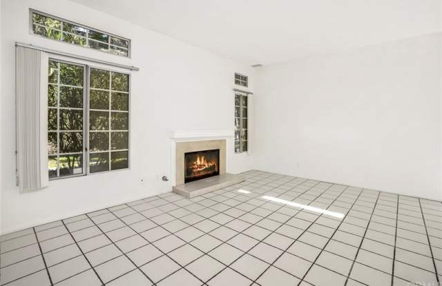 23622 Wakefield Court Gallery 4
