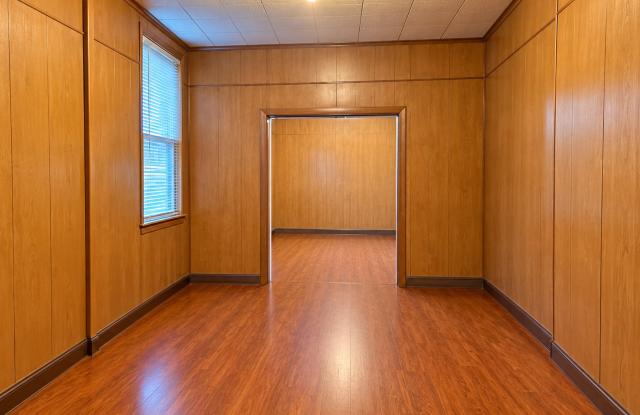 242 Saint Nicholas Avenue Gallery 2