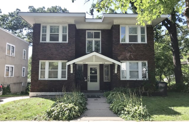 240 Bedford St SE  - 4 - 240 Bedford Street Southeast, Minneapolis, MN 55414