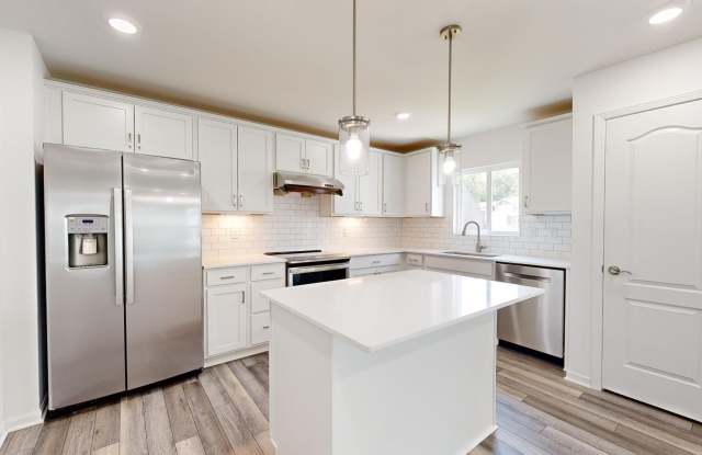 9117 Dogwood Lane - 9117 Dogwood Lane, Washtenaw County, MI 48130