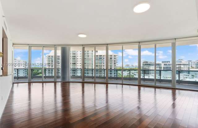 5959 Collins Ave Gallery 3