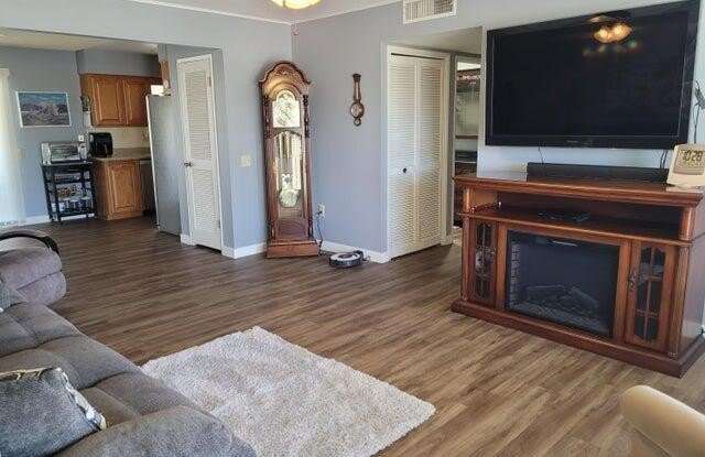 9702 W CAMPANA Drive Gallery 4