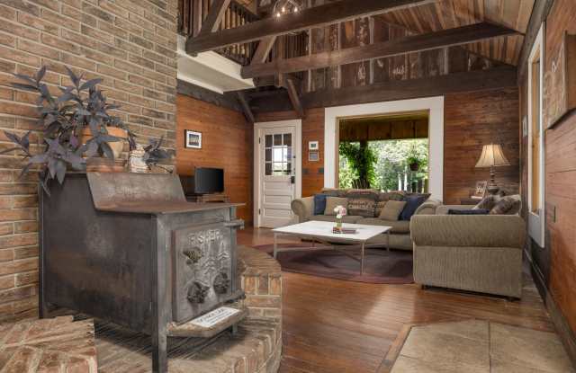 3229 Plum Nelly Road photos photos