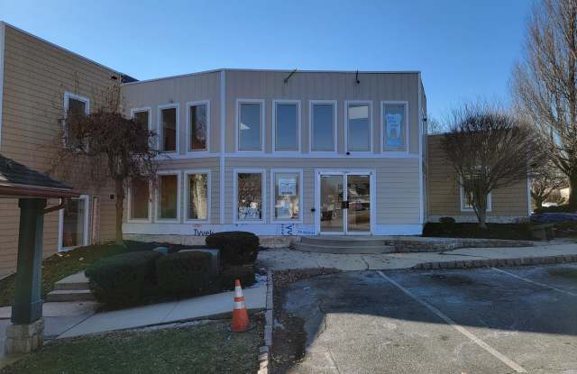 4013 WILLIAM PENN Highway unit: 2Nd Floor photos photos