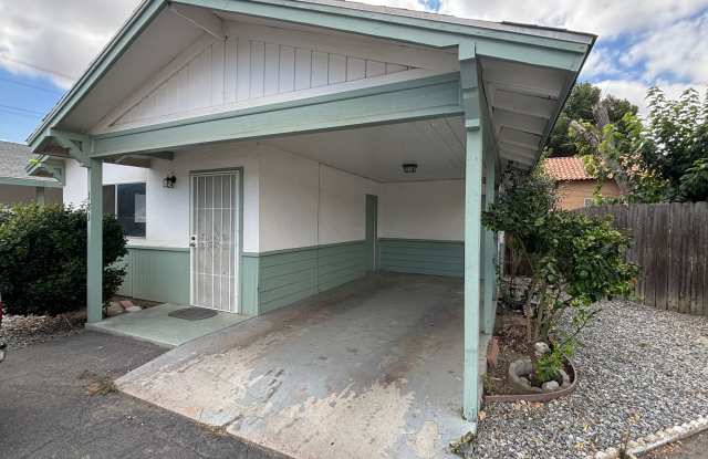 Cozy Cottage In Private Neighborhood! - 183 North Hemet Street, Hemet, CA 92544