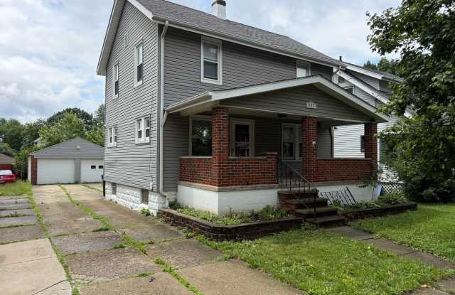 992 Neptune Avenue Gallery 2
