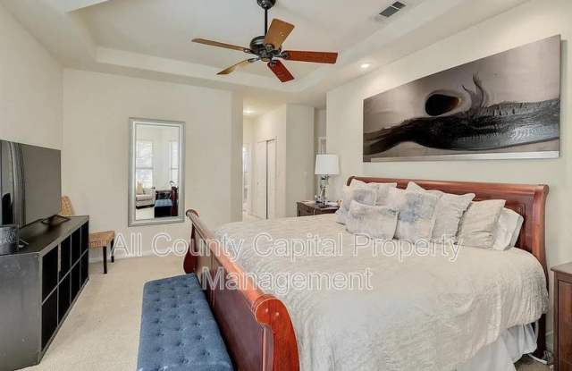 101 Cheerful Court Gallery 4