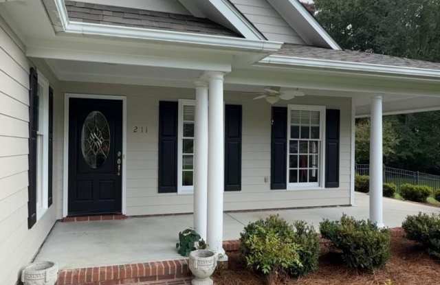 211 Bethesda Court Gallery 2