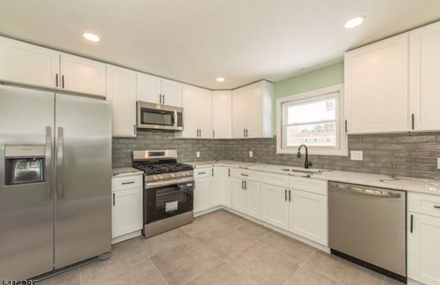 10 Cardinal Ln photos photos