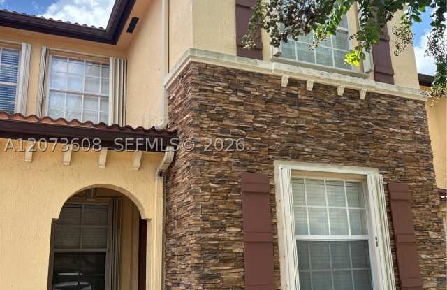 1555 NE 33rd Rd photos photos