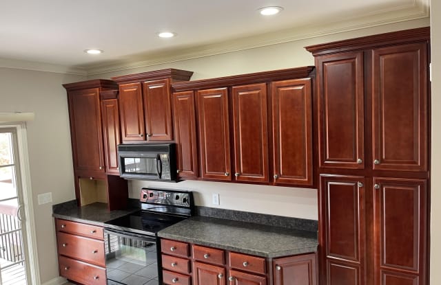 3331 beaumont centre Circle - 3331 Beaumont Centre Circle, Lexington, KY 40513