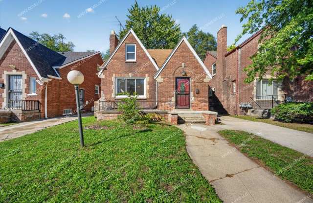 Beautiful 3-Bedroom, 1.5-Bath Brick Bungalow in Detroit Gallery 1