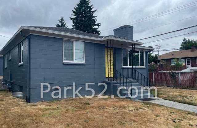 Tacoma Single Family 2 Bedroom 1 Bath With Fully Fenced Yard! - 6402 Fawcett Avenue, Tacoma, WA 98408