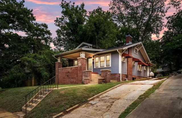 Beautiful 3bed/1bath Gallery 1