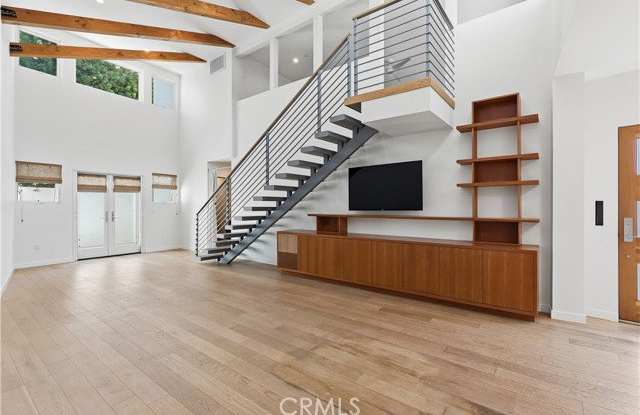 322 Ardmore Avenue Gallery 2