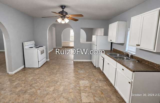 Three Bedroom Two bath Single family home; Gallery 3