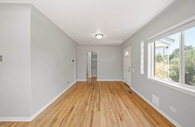 Charming 2BD, 2BA Park Hill Home with Back Yard & Garage Gallery 3
