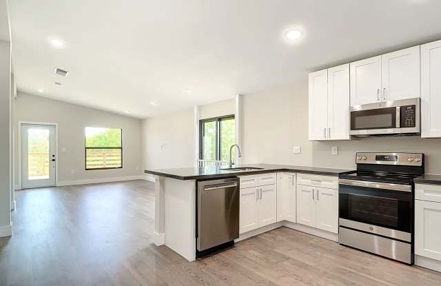 ***NEW CONSTRUCTION***BAYSHORE DISTRCIT***ANNUAL RENTAL***AVAILABLE Starting in May 2026*** photos photos