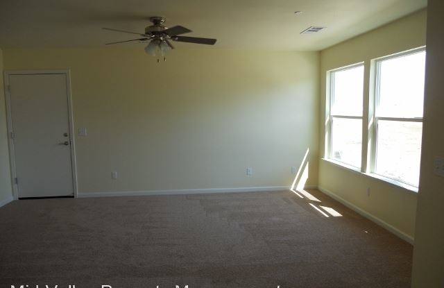 2083 Bella Oaks Drive Gallery 4