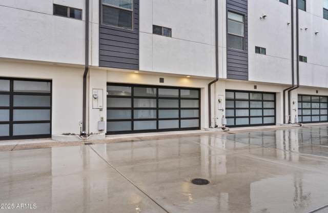 325 E CORONADO Road unit: 8 photos photos