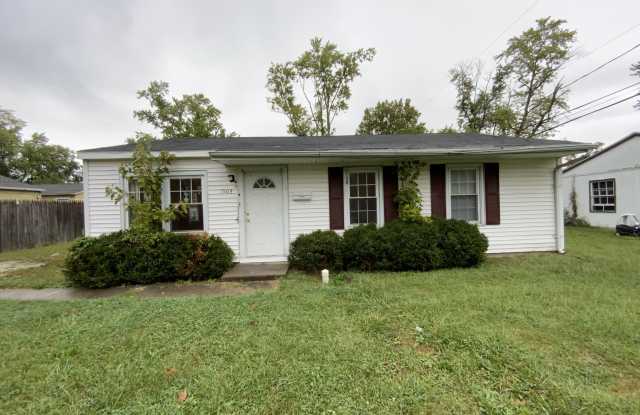 1503 Fairwood St - 1503 Fairwood Street, Danville, IL 61832