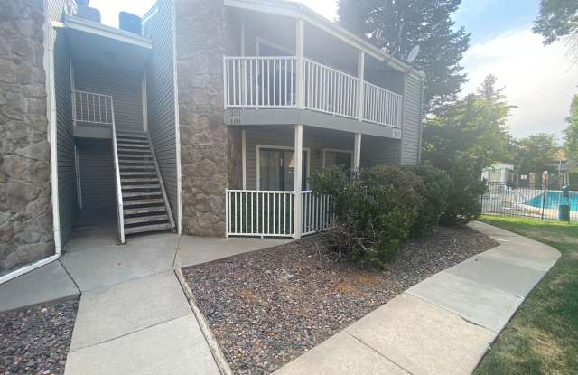 Beautiful 1 Bedroom Condo Across from Buckley Air Force Base photos photos