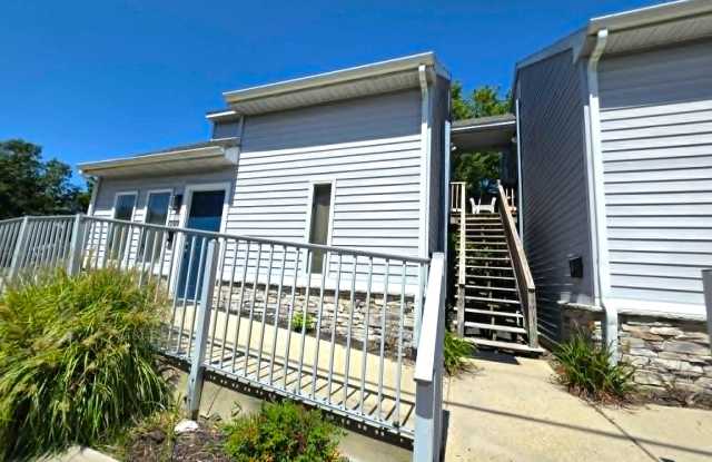 209 Monticello Avenue - A Gallery 2