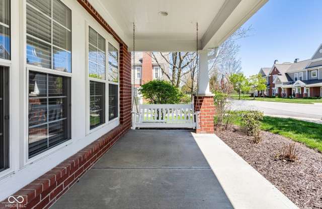 15542 Clearbrook Street Gallery 3