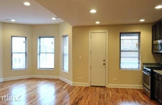 4949 N Winthrop 2 Gallery 3