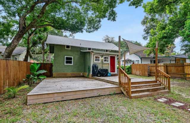 112 South Chandler Avenue - 112 South Chandler Avenue, DeLand, FL 32724 112 South Chandler Avenue - 112 South Chandler Avenue, DeLand, FL 32724