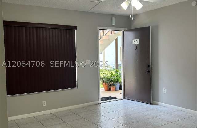 14867 SW 104 ST photos photos 14867 SW 104 ST photos photos