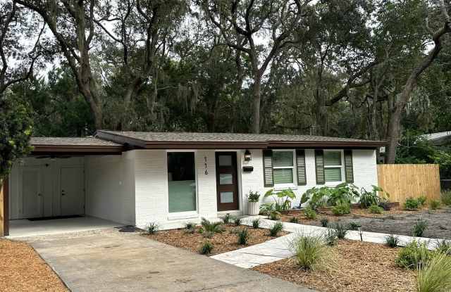 Charming Remodel Near Historic Fernandina Beach Gallery 3
